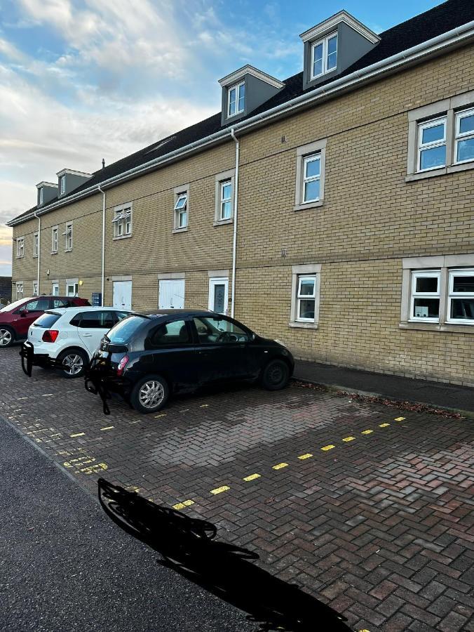 Kent, Dartford Station Apartments Buitenkant foto
